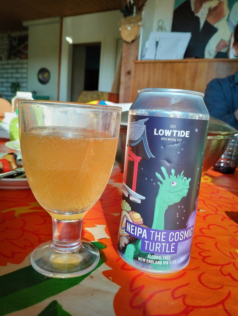 A can of NEIPA the cosmic turtle from Lowtide Brewing.